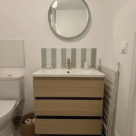 Appartement Quiet And Central, 6p Fully Equipped