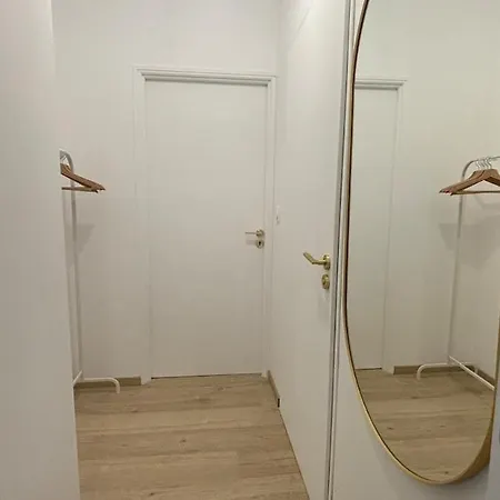 Quiet And Central, 6p Fully Equipped Appartement Arras